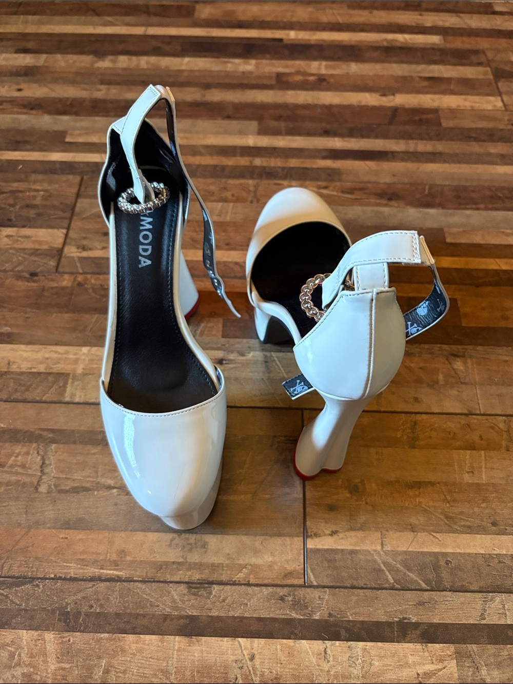 Moda White Platform Ankle-Strap Heels with Heart Heel Bottom